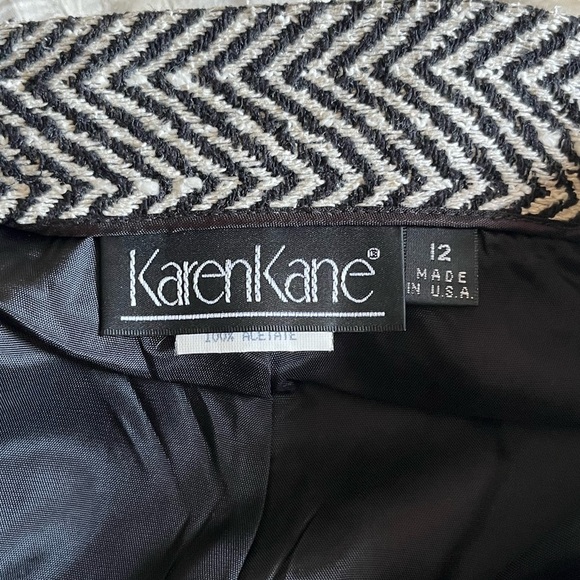 Karen Kane Vintage Silk and Wool Black and White Chevron Patterned Skirt - Picture 5 of 6